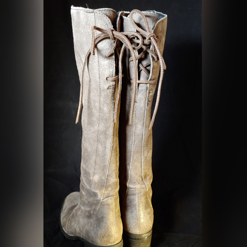 Born leather upper boot - Picture 11 of 13